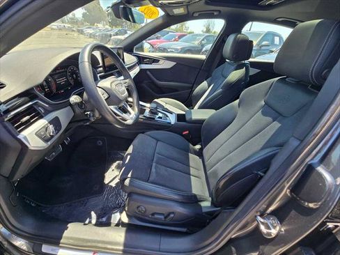 Used 2022 Audi A4 2.0T Premium Plus w/ Premium Plus Package AWD/4WD image 22