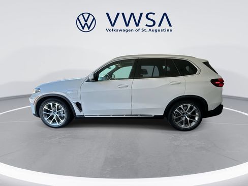 Used 2025 BMW X5 xDrive50e AWD/4WD image 5