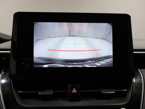 Used 2024 Toyota Corolla LE FWD image 24