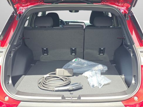 New 2026 Chevrolet Equinox EV LT image 12