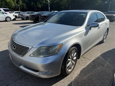 Used 2009 Lexus LS 460 AWD image 2