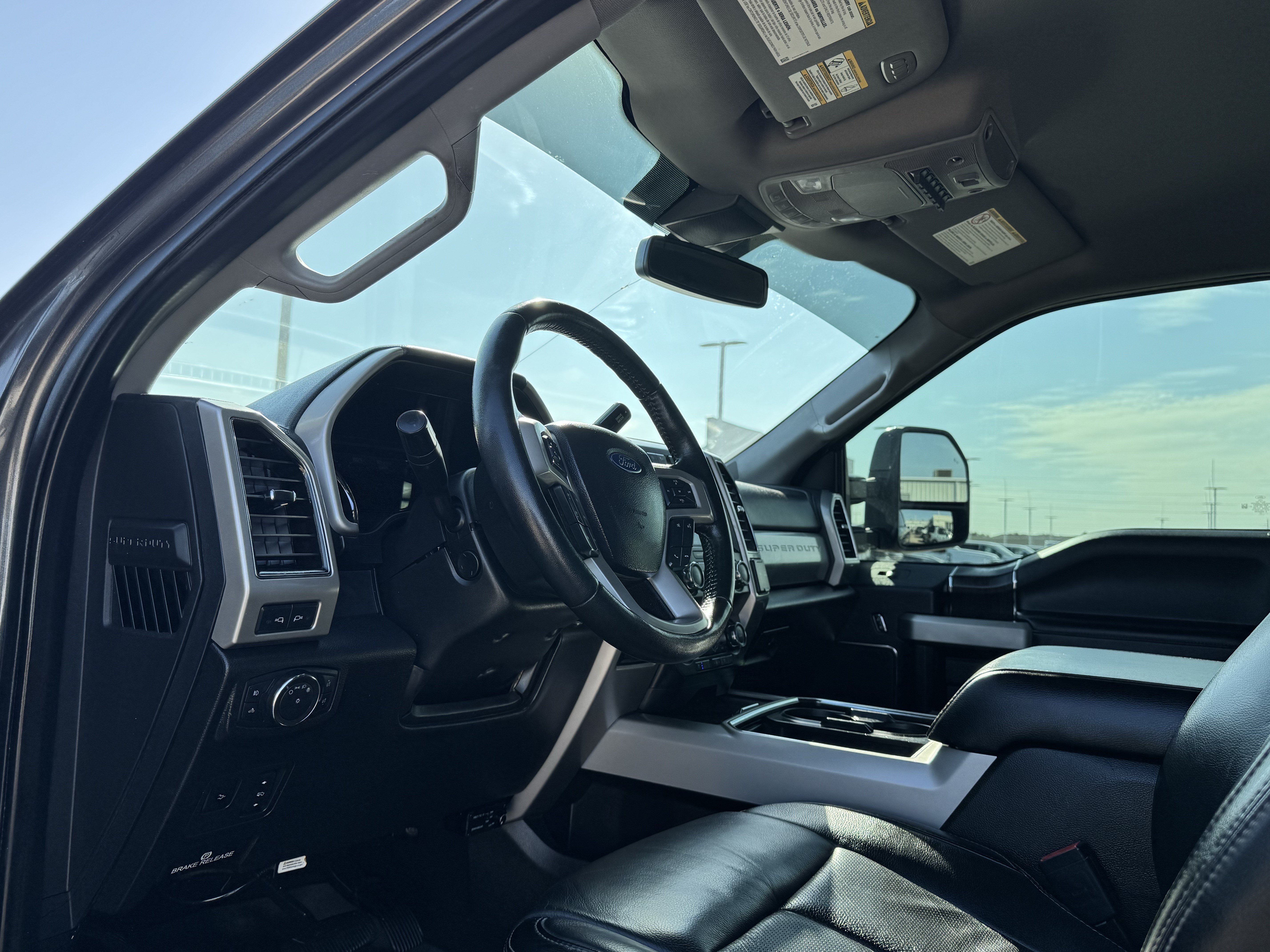 Used 2020 Ford F250 Lariat AWD/4WD image 14