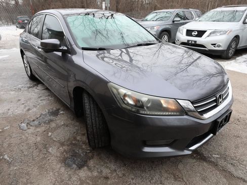 Used 2014 Honda Accord EX image 4