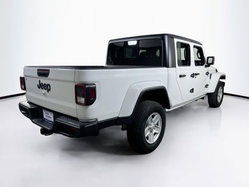 Used 2022 Jeep Gladiator Sport image 5