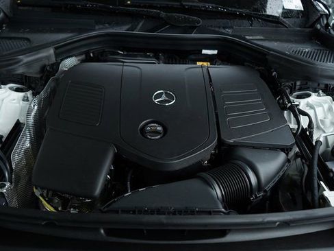 New 2026 Mercedes-Benz GLC 300 image 28