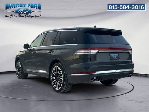 Used 2023 Lincoln Aviator Black Label image 3