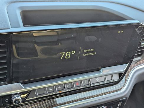 Used 2024 GMC Sierra 1500 SLE image 27