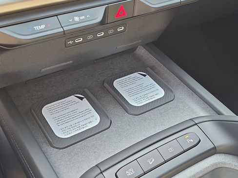 New 2027 Kia Telluride S image 28