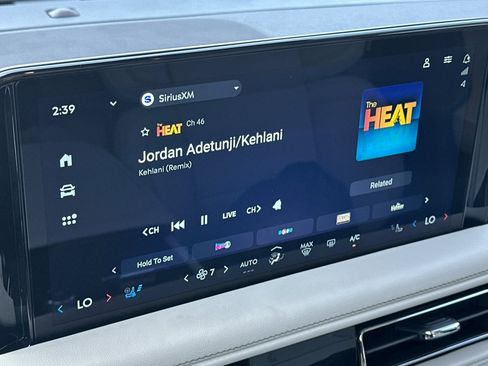 New 2025 Lincoln Aviator Reserve w/ Luxury Package image 18