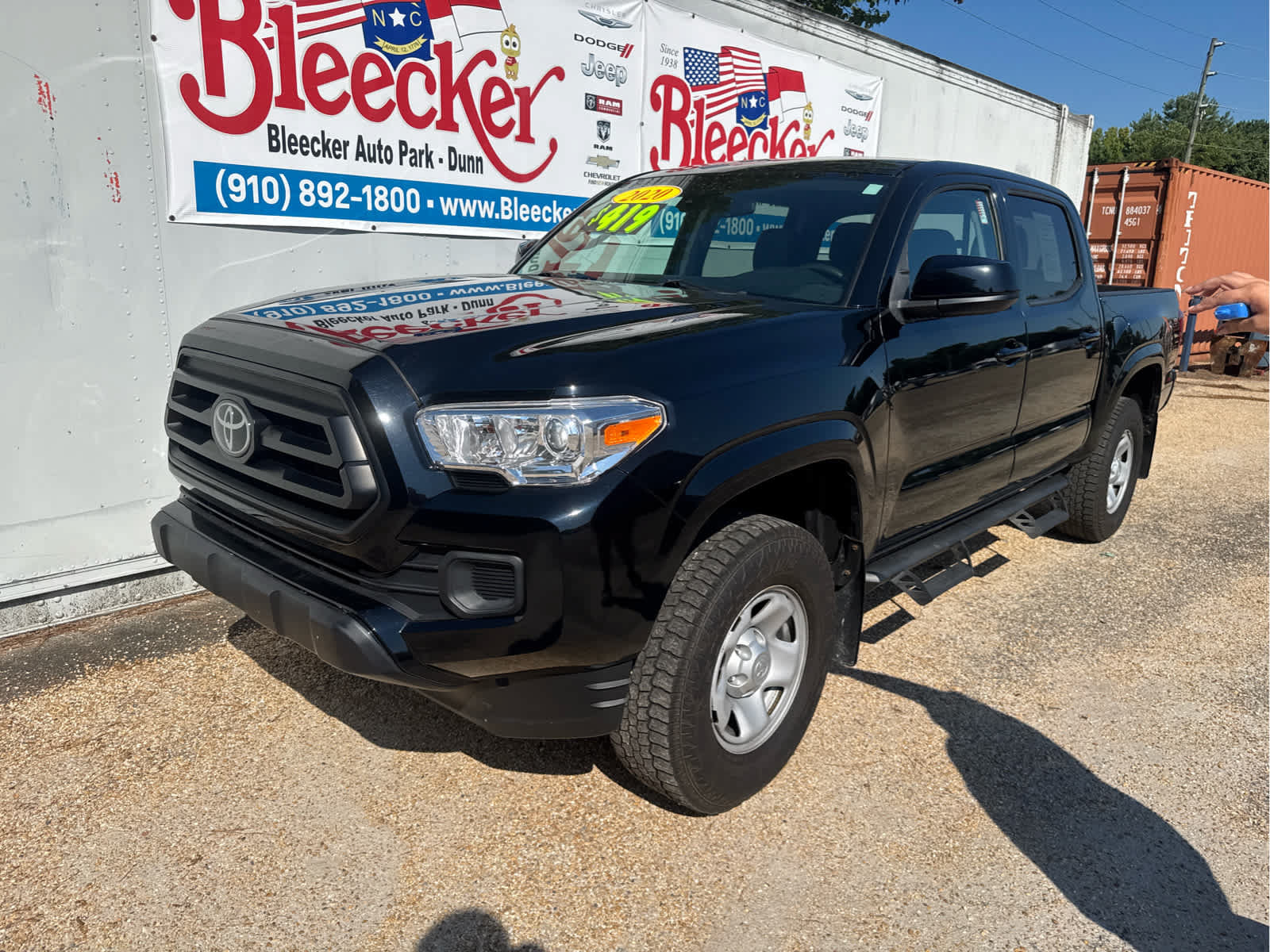 Used 2020 Toyota Tacoma SR AWD/4WD image 6