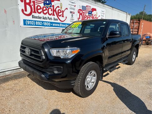 Used 2020 Toyota Tacoma SR AWD/4WD image 6