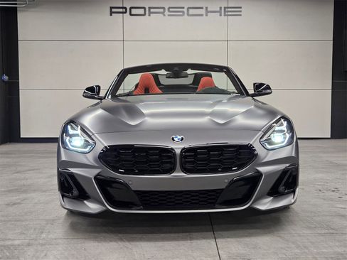 Used 2025 BMW Z4 M40i w/ Premium Package image 26