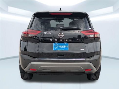 Used 2023 Nissan Rogue SV FWD image 5
