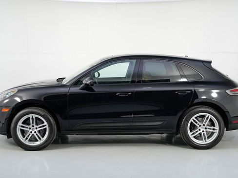Used 2024 Porsche Macan image 49