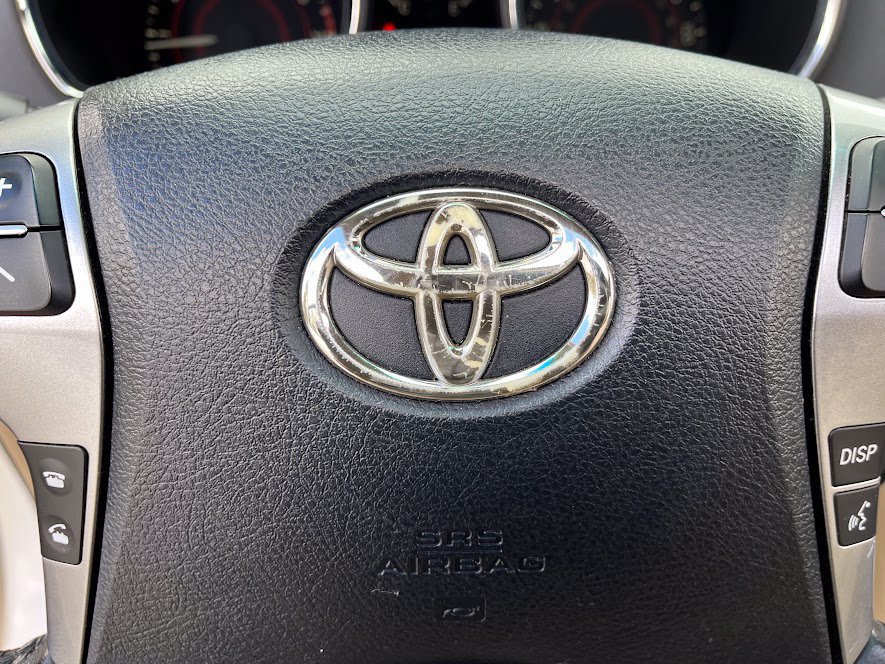Used 2011 Toyota Highlander Limited w/ Tow Pkg FWD image 15
