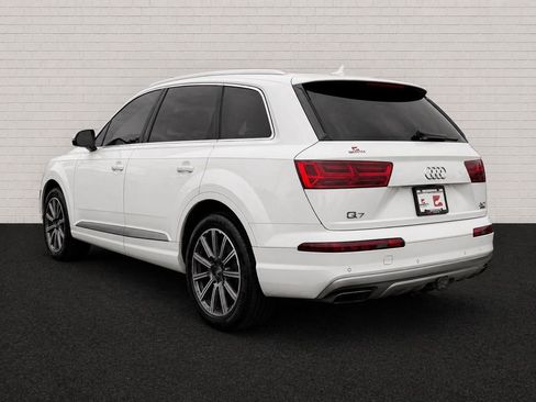 Used 2017 Audi Q7 3.0T Premium Plus w/ Premium Plus Package AWD/4WD image 6