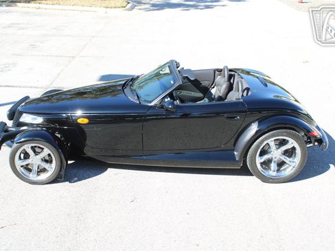 Used 2000 Plymouth Prowler image 19