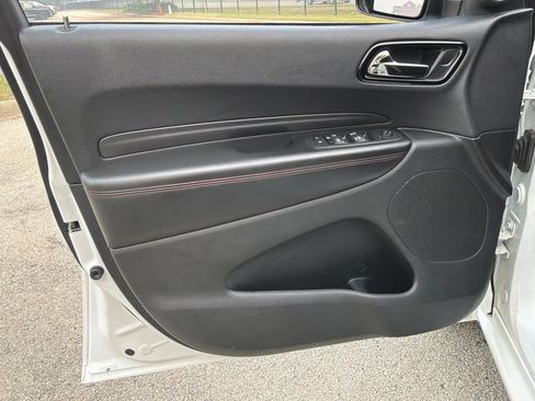 Used 2023 Dodge Durango GT AWD/4WD image 17