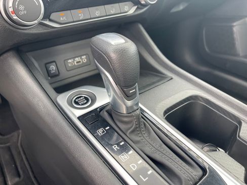 Used 2024 Nissan Sentra SV image 13