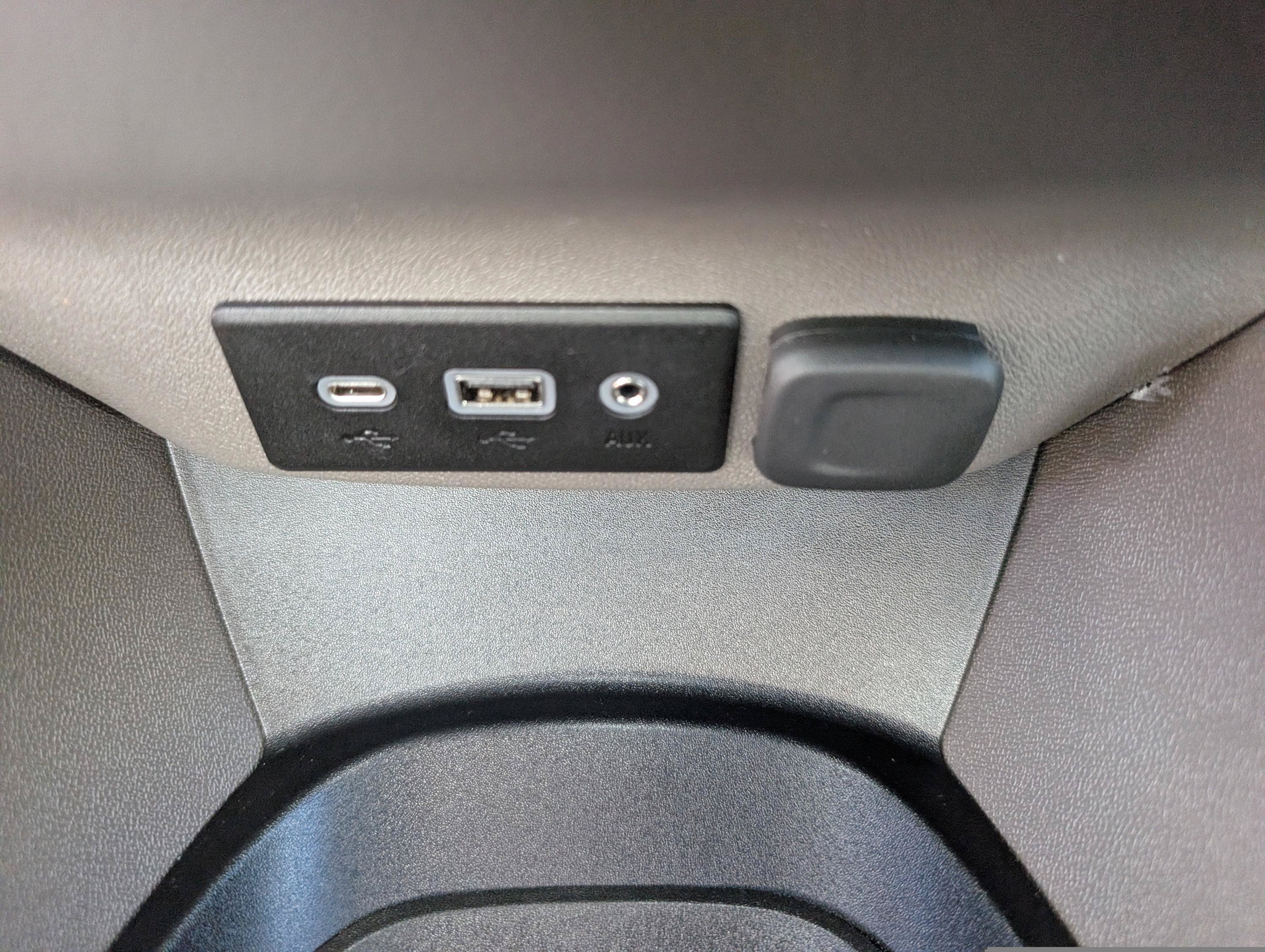 Used 2023 Chevrolet Malibu LS FWD image 15