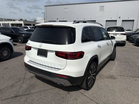 Used 2023 Mercedes-Benz GLB 250 image 7