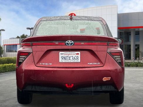 Used 2019 Toyota Mirai image 5