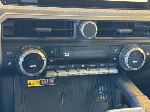 Certified 2025 Toyota 4Runner Trailhunter image 24