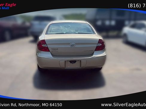Used 2005 Buick LaCrosse CX FWD image 4