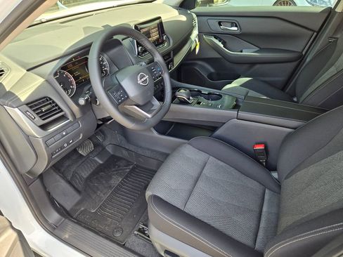 New 2026 Nissan Rogue SV w/ Cold Weather Package FWD image 13
