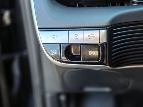 Certified 2024 Hyundai Ioniq 5 SEL RWD image 38