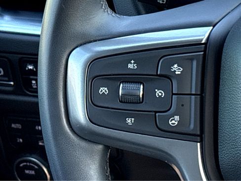 Used 2023 Chevrolet Tahoe LT w/ Luxury Package image 11