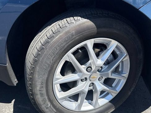 Certified 2024 Chevrolet Equinox LS w/ LS Convenience Package FWD image 40