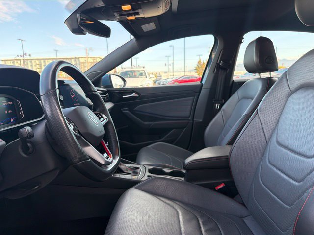 Used 2025 Volkswagen Jetta GLI Autobahn FWD image 20
