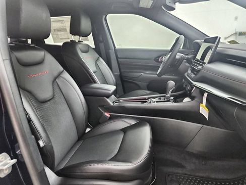New 2026 Jeep Compass Trailhawk AWD/4WD image 32