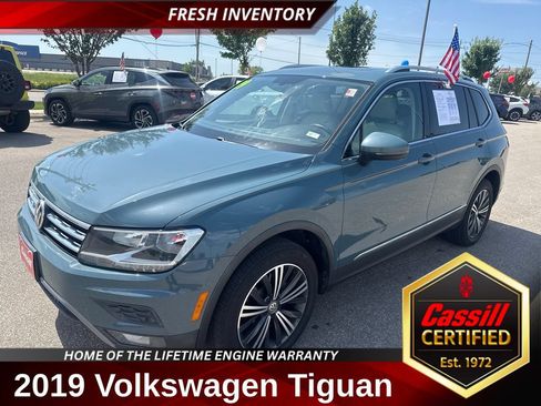 Used 2019 Volkswagen Tiguan SEL FWD image 1