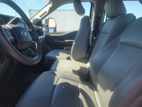 Used 2024 Ford F350 XL AWD/4WD image 7