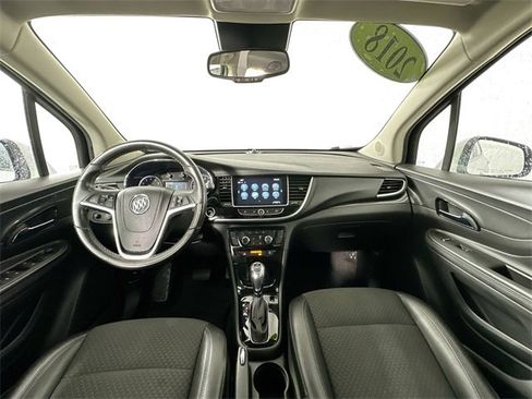 Used 2018 Buick Encore Preferred image 3