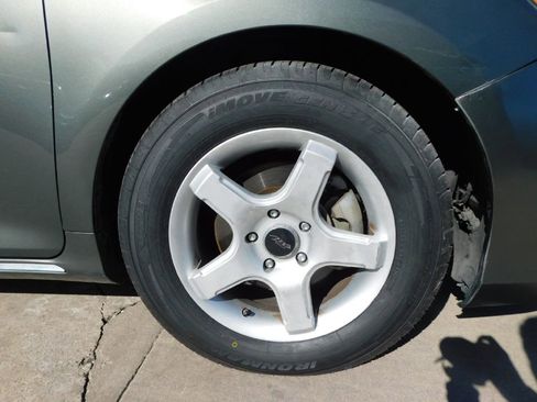 Used 2012 Toyota Camry LE image 9