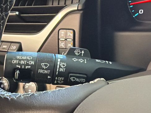 Used 2020 Chevrolet Tahoe Premier image 45