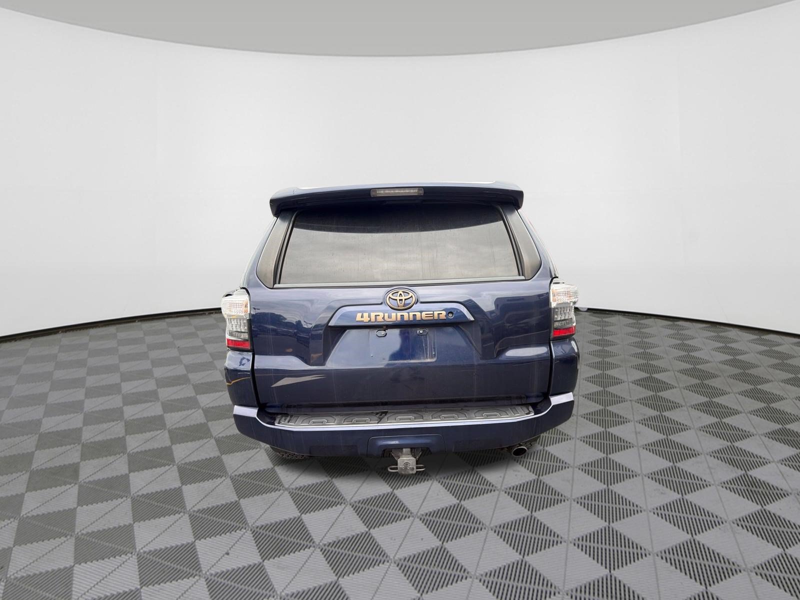 Used 2014 Toyota 4Runner SR5 Premium AWD/4WD image 6