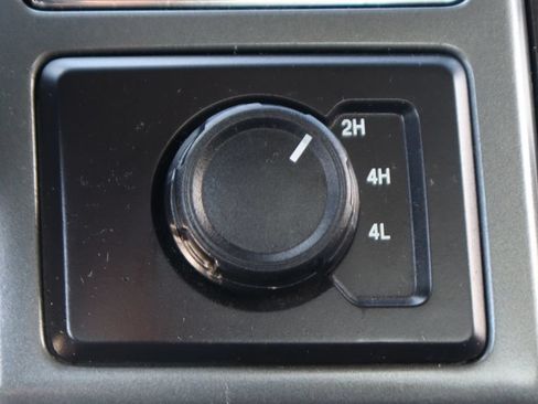 Used 2021 Ford F350 XLT AWD/4WD image 28