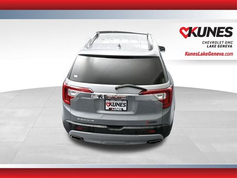 Used 2023 GMC Acadia SLT image 47