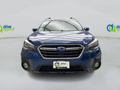 Used 2019 Subaru Outback 3.6R Limited AWD/4WD image 16