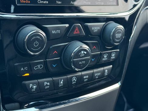 Used 2021 Jeep Grand Cherokee Limited w/ Quick Order Package 28K 80th image 18