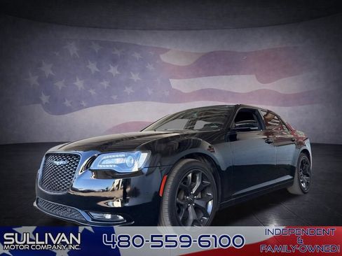 Used 2022 Chrysler 300 S RWD image 1