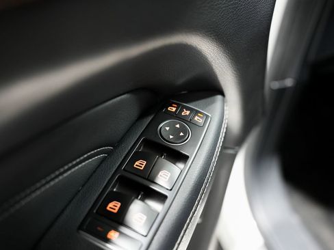 Used 2015 Mercedes-Benz ML 350 4MATIC image 35