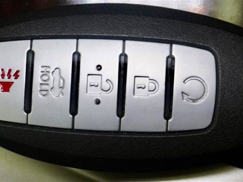 Used 2018 INFINITI Q50 Luxe w/ Essential Package (2.0T Luxe) image 27