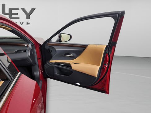 New 2025 Lexus ES 350 w/ Premium Package image 33