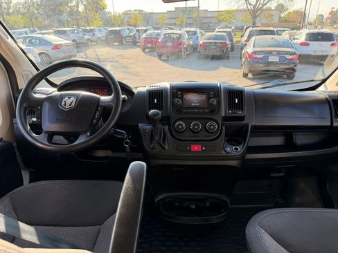 Used 2018 RAM ProMaster 1500 w/ Interior Convenience Group image 13