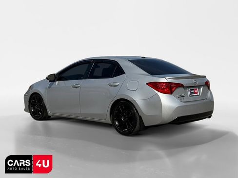 Used 2017 Toyota Corolla SE 50th Anniversary image 5